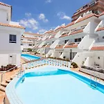 Home2book Sunny Poolside In Floritas Apartman