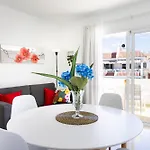 Apartman Home2book Sunny Poolside In Floritas Arona